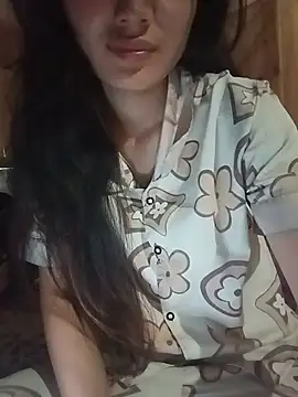 Hilary-123 online show from 07-05-26, 02:07