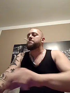 Snapshot of Chiemsee610 chatting on 03-04-26, 08:04 Chiemsee610 online show from 03-04-26, 08:04