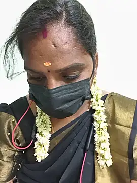 Tamil Pallavi online show from 06-22-26, 02:25