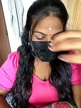 Snapshot of Tamil_Shara chatting on 07-21-26, 06:49 Tamil Shara online show from 07-21-26, 06:49