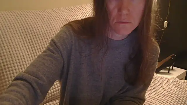 AuroraAG online show from 04-08-26, 03:23