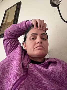 Snapshot of gini92 chatting on 02-01-26, 12:26 gini92 online show from 02-01-26, 12:26