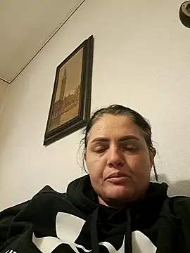 Snapshot of gini92 chatting on 02-02-26, 06:56 gini92 online show from 02-02-26, 06:56