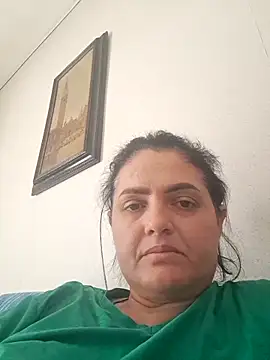 Snapshot of gini92 chatting on 02-23-26, 10:12 gini92 online show from 02-23-26, 10:12