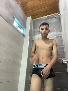 Colombians- online show from 05-20-26, 06:36
