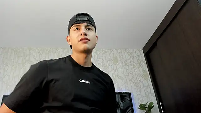 Lander Cruz online show from 07-10-26, 08:11