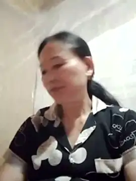 Lili-123k online show from 05-20-26, 05:46