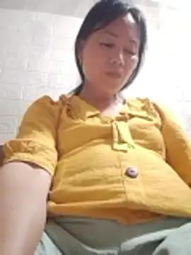 Lili-123k online show from 05-20-26, 05:52