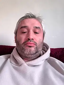 Olomoucak1982 online show from 01-19-26, 02:54