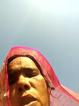 Snapshot of Chetna_sharma chatting on 02-08-26, 05:44 Chetna sharma online show from 02-08-26, 05:44