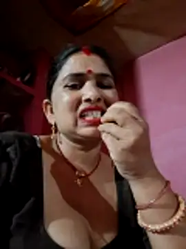 Your-shreya143 online show from 05-20-26, 03:18