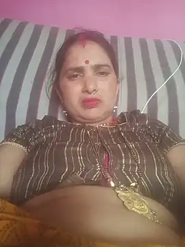 Snapshot of Your-shreya143 chatting on 06-15-26, 11:34 Your-shreya143 online show from 06-15-26, 11:34