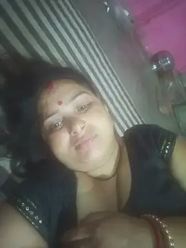 Snapshot of Your-shreya143 chatting on 07-02-26, 08:37 Your-shreya143 online show from 07-02-26, 08:37