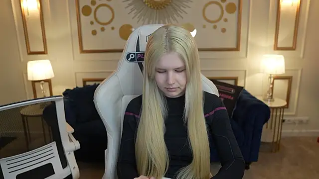 Dana baby online show from 02-03-26, 07:19