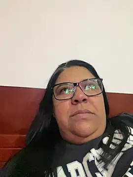Snapshot of Carameloswing1 chatting on 07-29-26, 01:04 Carameloswing1 online show from 07-29-26, 01:04