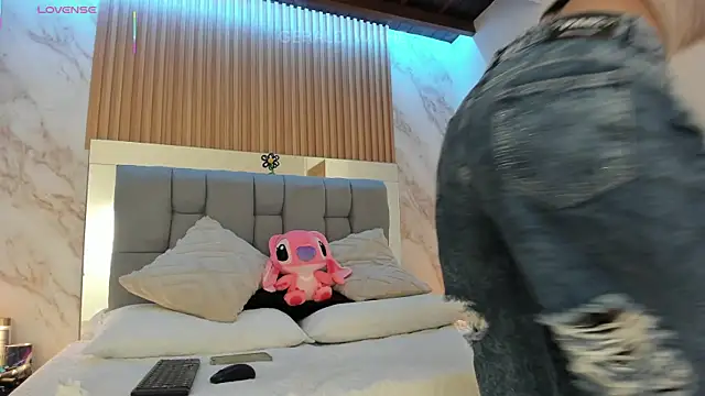 Snapshot of gerald_withe chatting on 03-19-26, 02:21 gerald withe online show from 03-19-26, 02:21