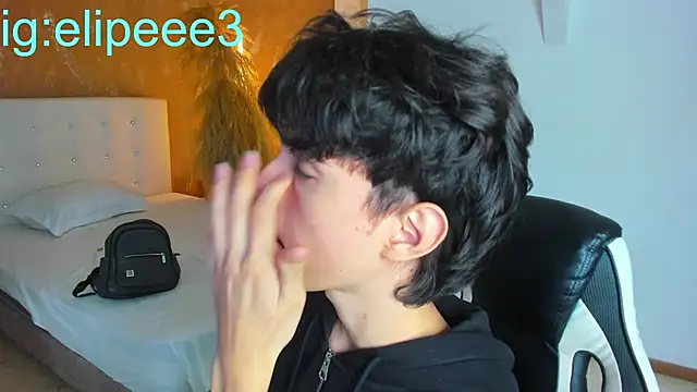 CONNOR STONNE  online show from 03-05-26, 09:11