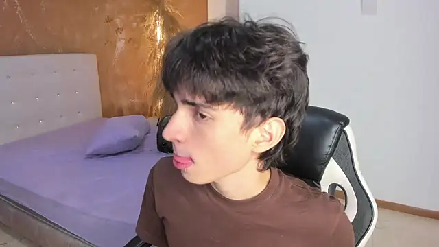 CONNOR STONNE  online show from 03-08-26, 09:18