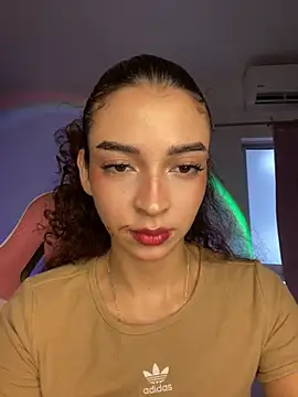 Anne Wyntheris online show from 06-19-26, 10:13