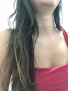 Snapshot of bellastormi_ chatting on 12-21-25, 07:54 bellastormi online show from 12-21-25, 07:54