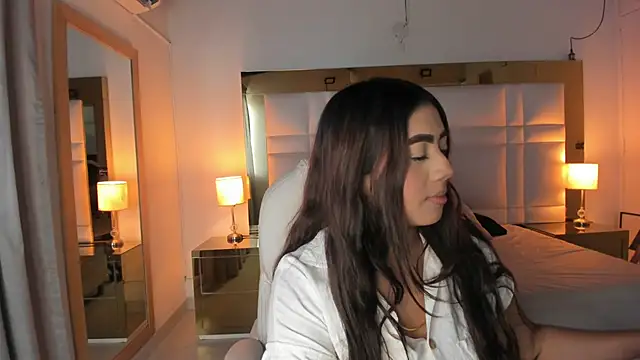 Zoei Moon online show from 02-03-26, 06:24