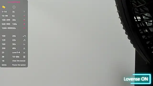 Snapshot of emilyy_r chatting on 03-14-26, 07:19 emilyy r online show from 03-14-26, 07:19