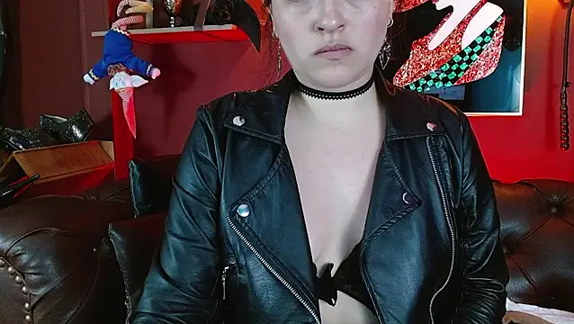 LunaTikka online show from 03-07-26, 10:07