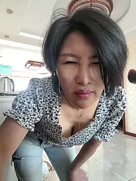 Snapshot of luckybaby666999 chatting on 05-07-26, 10:26 luckybaby666999 online show from 05-07-26, 10:26