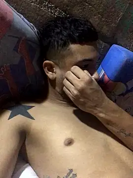 modeloxtz online show from 01-10-26, 06:09