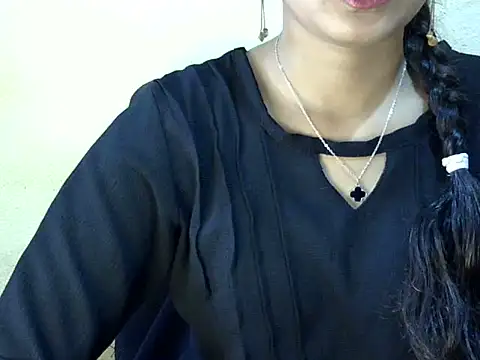 Snapshot of Shab_M chatting on 06-20-26, 07:00 Shab M online show from 06-20-26, 07:00