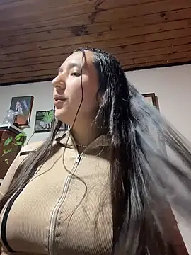 Alix Rousses21 online show from 04-03-26, 03:26