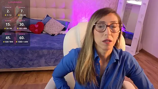 Scarlett 079 online show from 05-24-26, 11:37