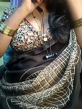 Preeti345 online show from 04-10-26, 12:32