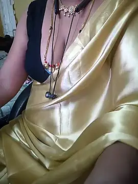 Snapshot of Preeti345 chatting on 05-29-26, 09:07 Preeti345 online show from 05-29-26, 09:07