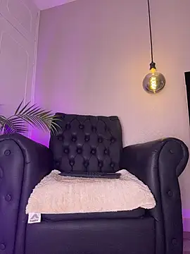 Sophie-velvet online show from 07-12-26, 07:49