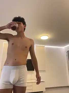 OnlyTyroone online show from 04-07-26, 07:03