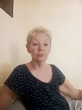 Calypso-Loove online show from 06-21-26, 01:24