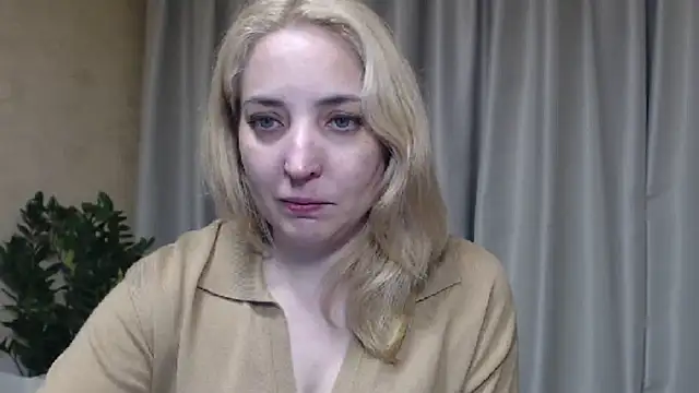 Snapshot of sweetpussy chatting on 05-29-26, 05:11 sweetpussy online show from 05-29-26, 05:11