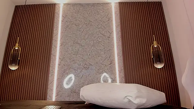 maye wells  online show from 04-14-26, 07:31