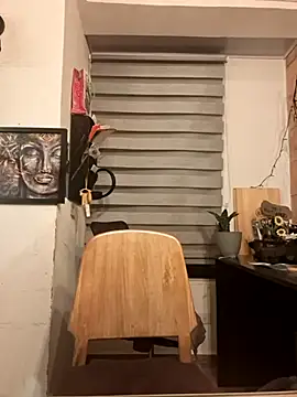 Magenta Moon online show from 04-03-26, 05:49