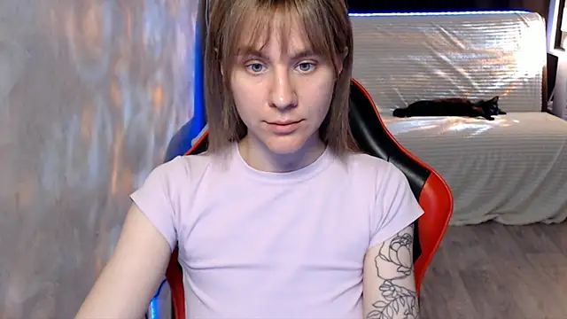 MiaBun1 online show from 05-19-26, 01:50