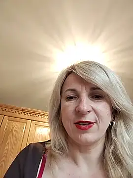 AhlyssaLove1155 online show from 05-26-26, 05:09