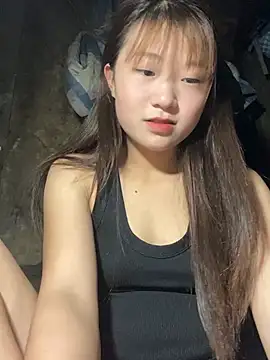 Snapshot of hinata-xx chatting on 04-05-26, 04:15 hinata-xx online show from 04-05-26, 04:15