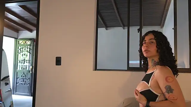 Estefania Velez online show from 07-10-26, 08:22