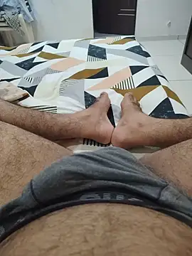johny044 online show from 05-22-26, 08:14