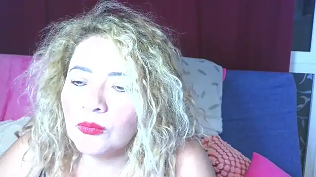 mariajosebarrazaa online show from 04-08-26, 09:04