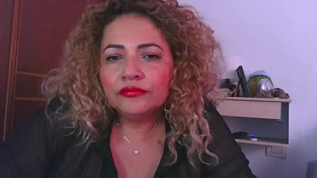 mariajosebarrazaa online show from 05-21-26, 04:47