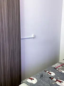 Goldenknight33 online show from 01-11-26, 03:39