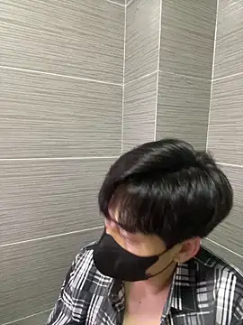 Snapshot of kimze7 chatting on 03-06-26, 03:30 kimze7 online show from 03-06-26, 03:30