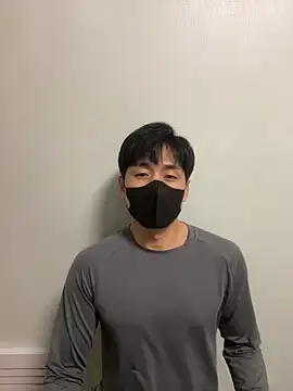 Snapshot of kimze7 chatting on 03-19-26, 01:04 kimze7 online show from 03-19-26, 01:04